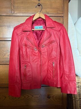 Carrie Hoxton Women’s Red Leather Moto Jacket